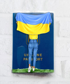 Alternative view of Обкладинка на паспорт книжечку Дівчина з прапором (патріотичний принт 263)