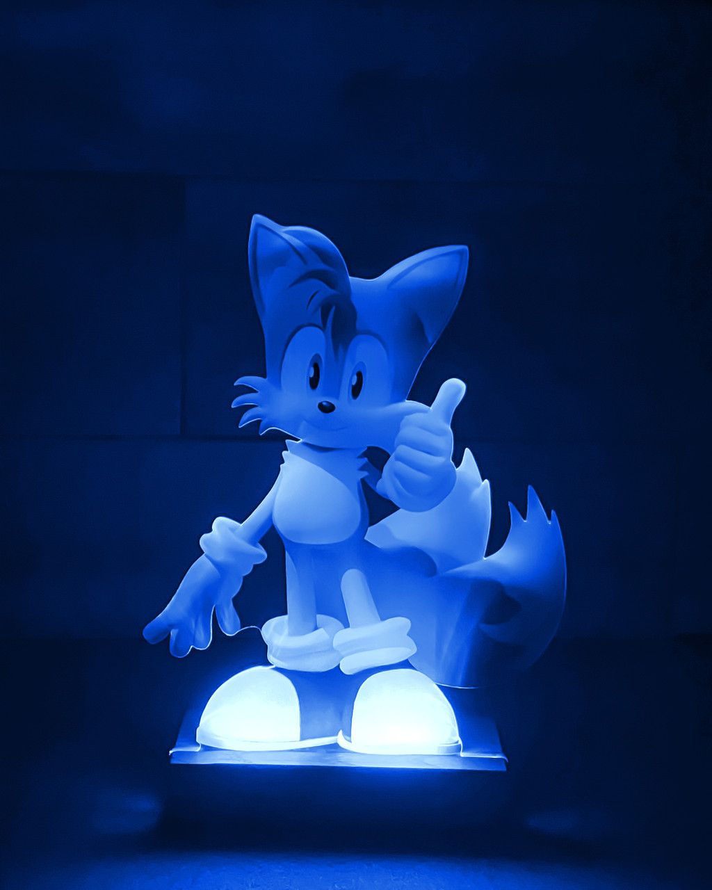 Дитячий нічник Лисеня Тейлз на чорній підставці - Зображення 4