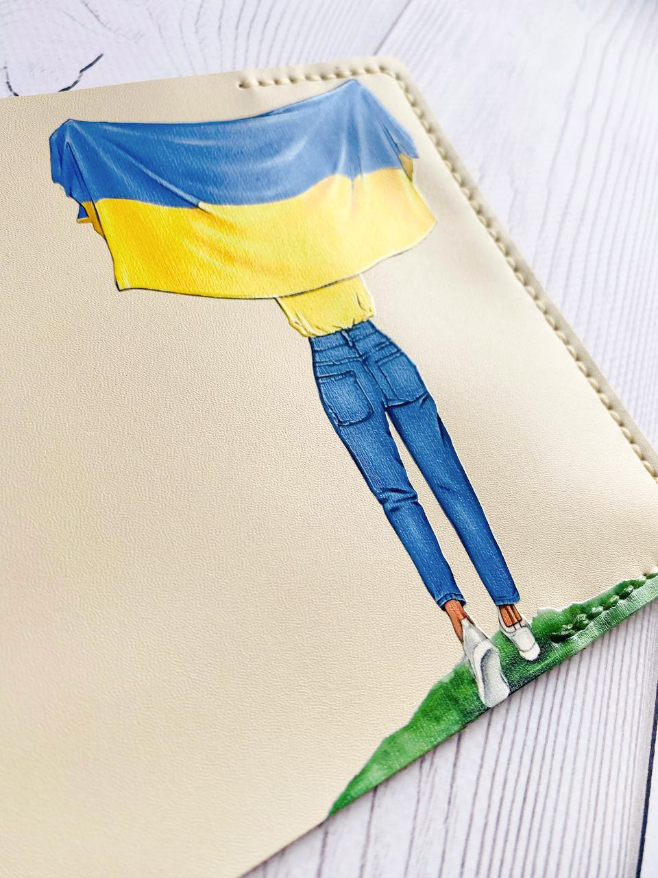 Шкіряна обкладинка на паспорт книжку Біла (принт 263) - Зображення 4